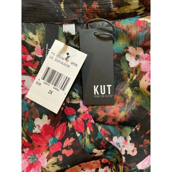 Kut From the Kloth Plus 2X Sheer Black Floral Button Roll-Tab Long Sleeve Blouse - Picture 6 of 6